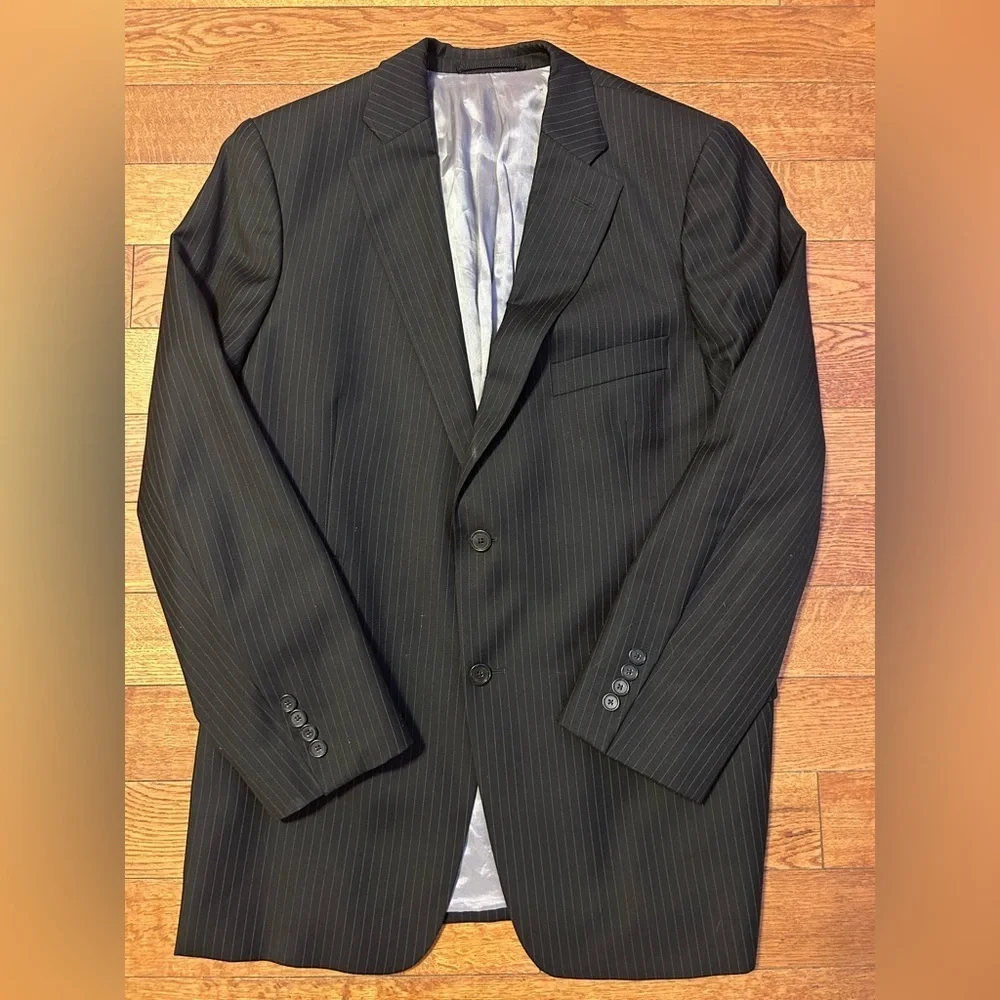 Elegant Black Pinstripe Men's Italian Suit Vitale Barberis Canonico Super 110